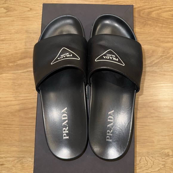 Prada Pool slide 'Black' - Picture 2 of 5